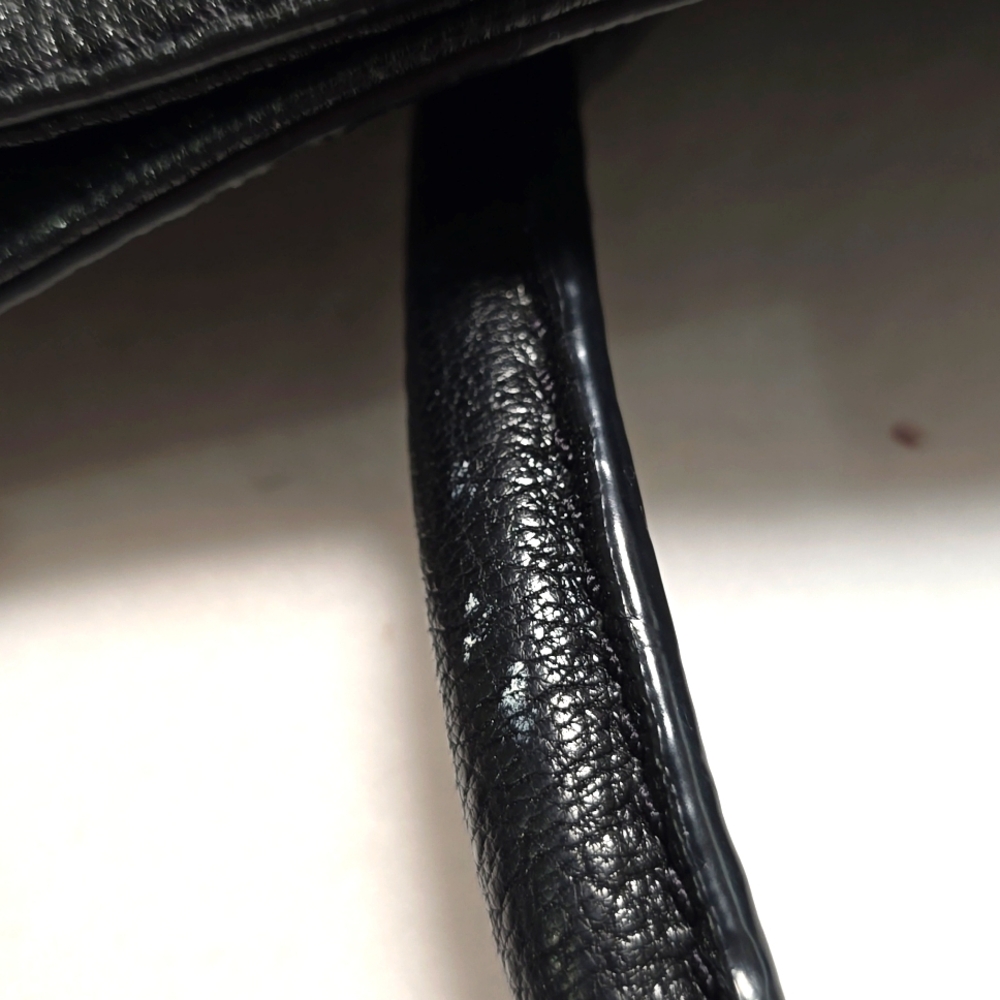 Michael Kors Hamilton Slouch Satchel With Lock and Key - Picture 16 of 16